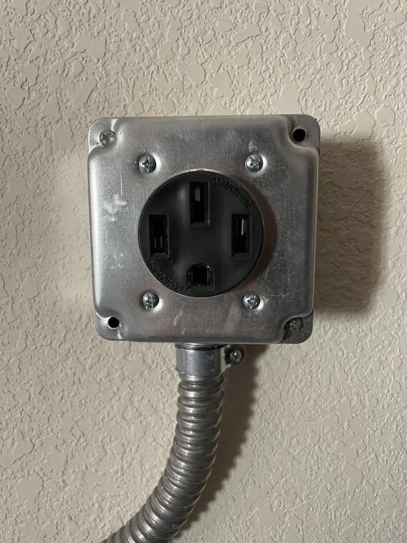 NEMA 14-50 outlet installed for Smart Home Electrical in Crystal City
